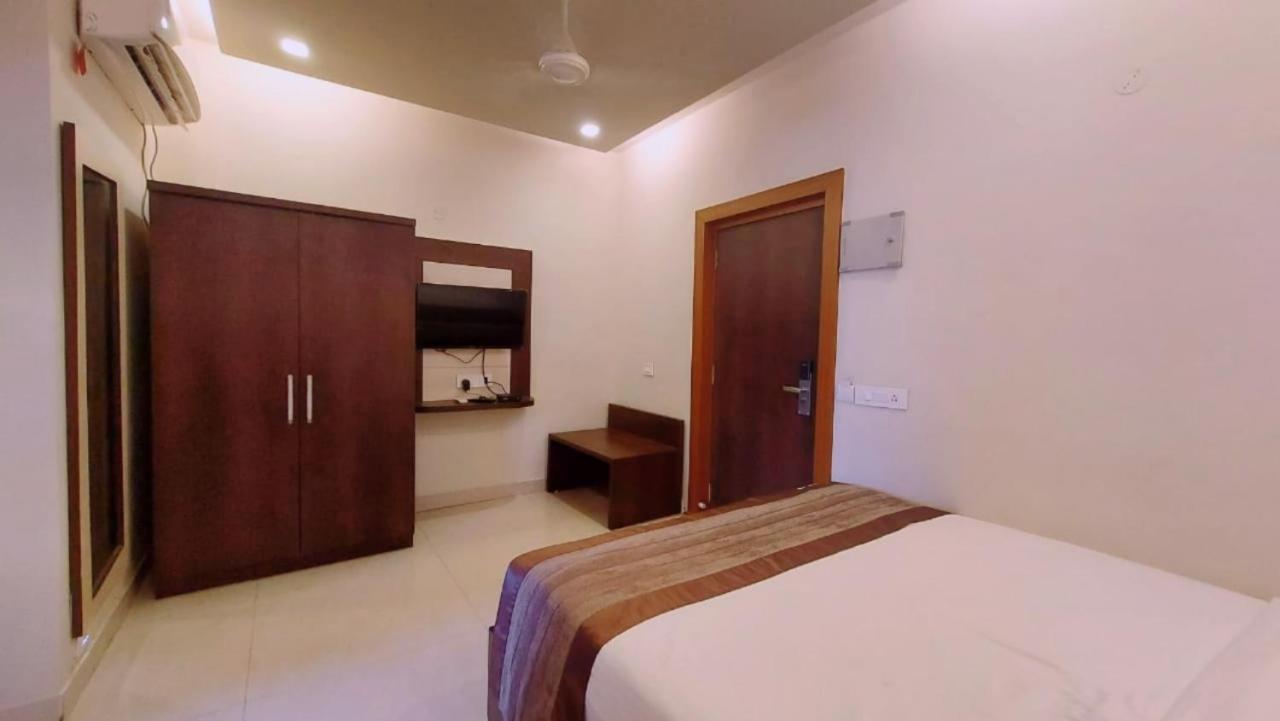 Victoria Paradise Inn Benaulim Exterior photo